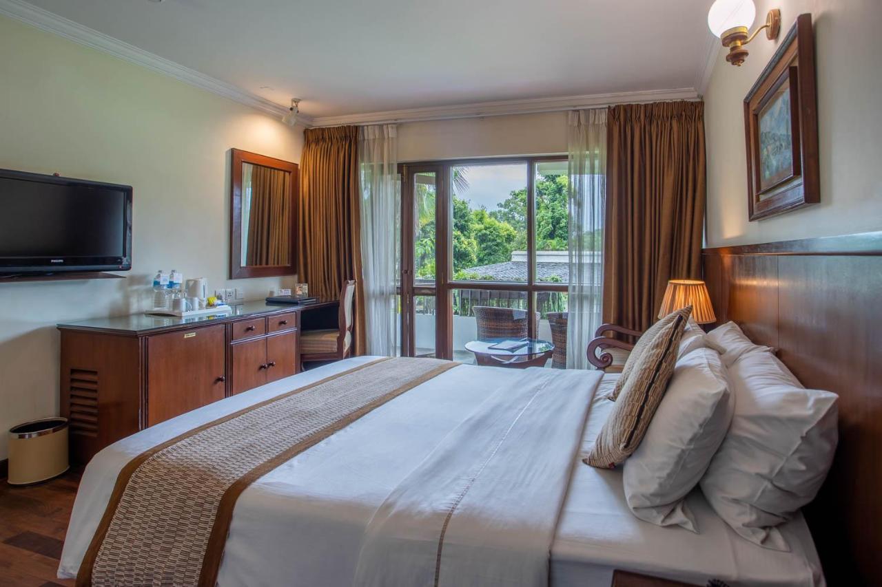 Fish Tail Lodge Pokhara Dış mekan fotoğraf